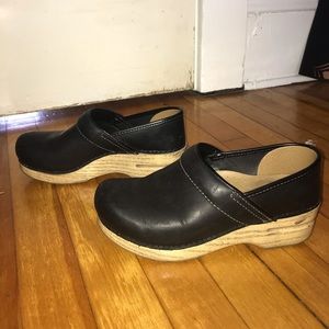 Dansko Matte Black Clog